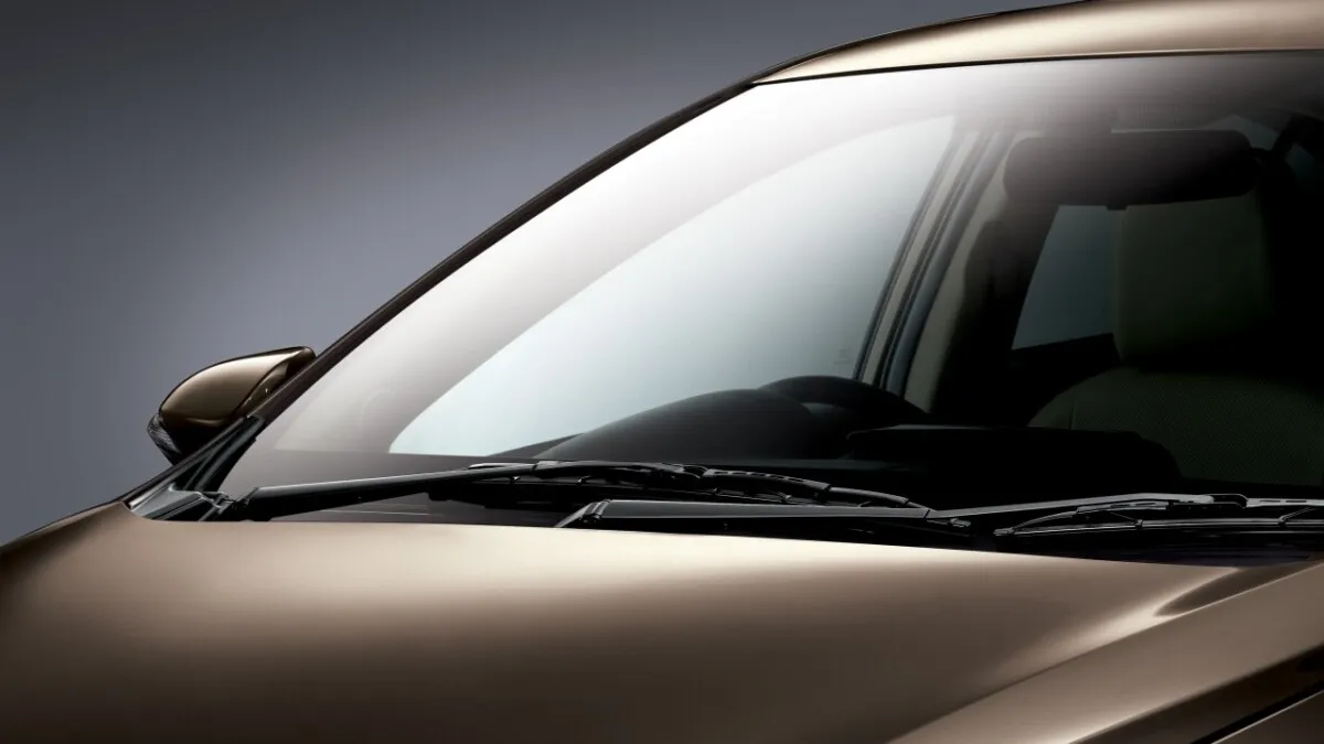 10-Exterior (Acoustic Front Windshield)