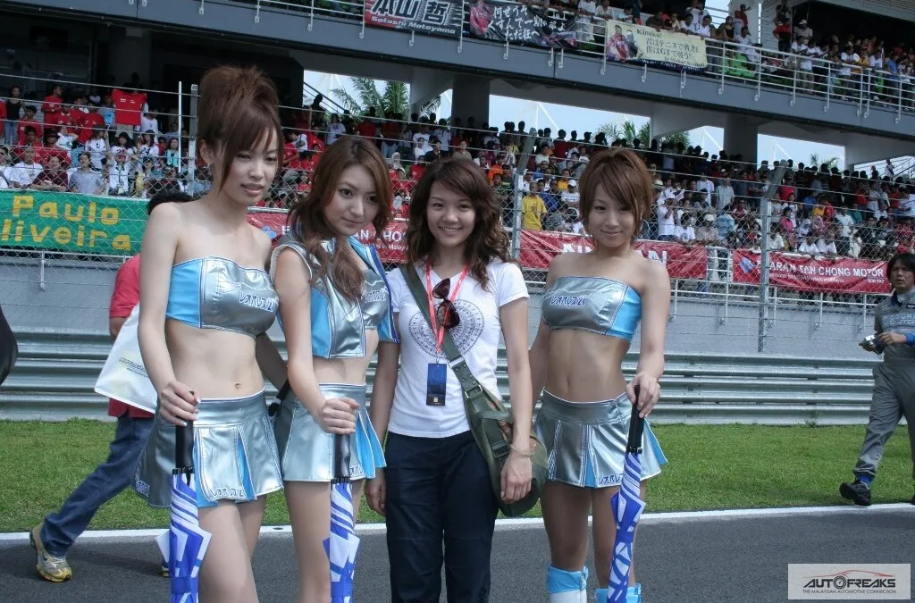Motorsports Girls 297