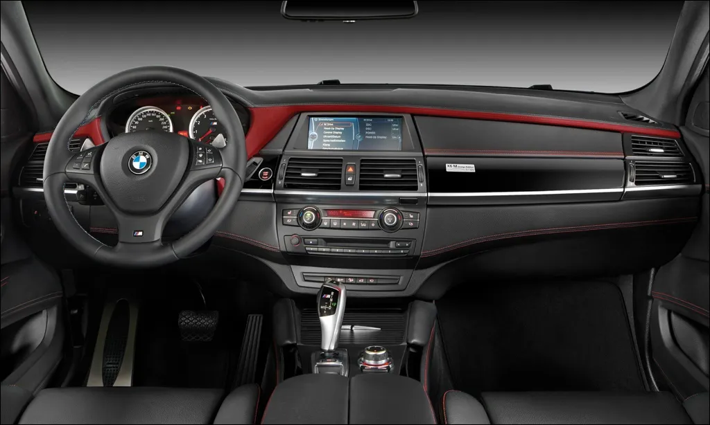 BMW_X6_M_48_highRes