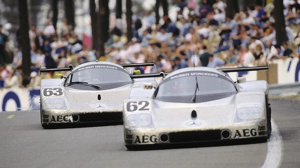 24 Hours of Le Mans, 10-11 June 1989. Sauber-Mercedes C 9, Group C racing car,. Starting number 63 – winners: Jochen Mass / Manuel Reuter / Stanley Dickens. Starting number 62 – driver team Jean-Louis Schlesser / Jean-Pierre Jabouille / Alain Cudini finish fifth.