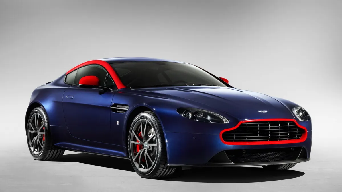 Aston Martin (2)