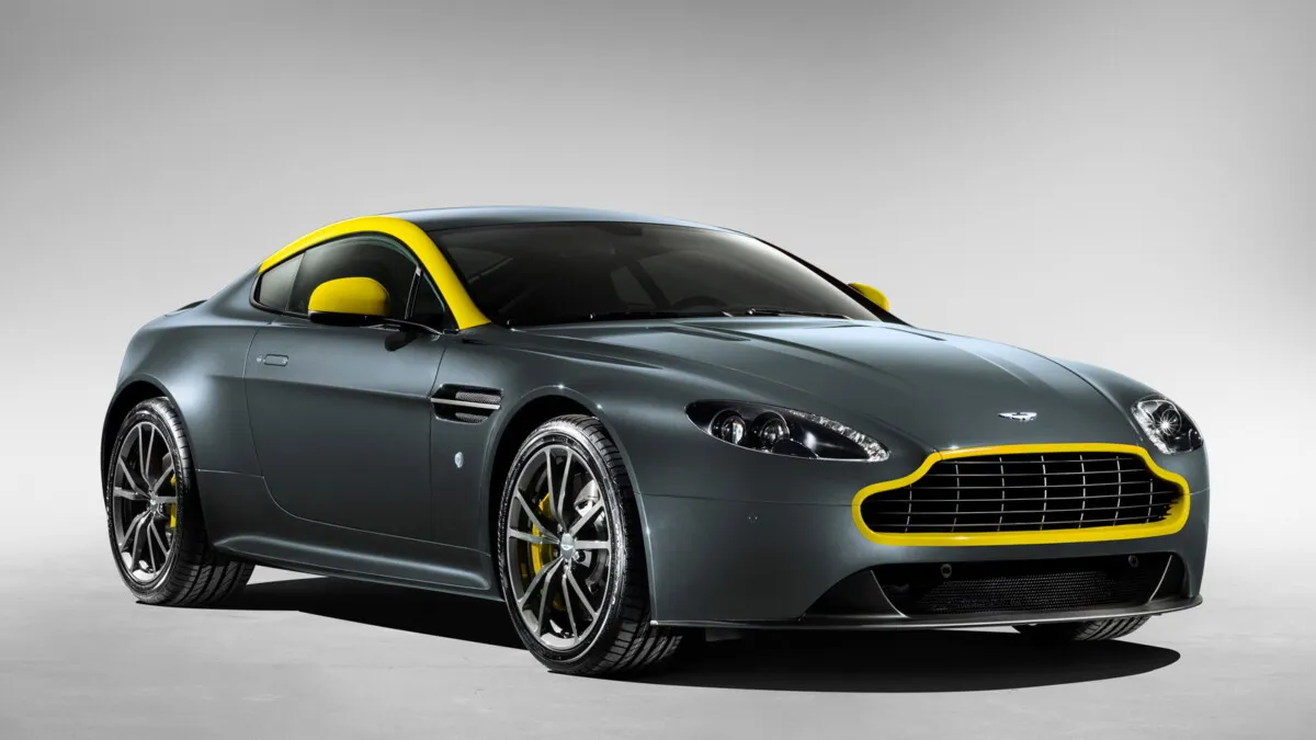 Aston Martin (3)