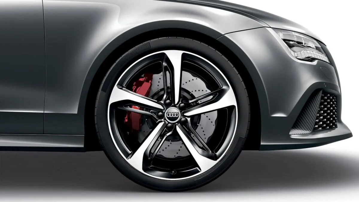 Audi RS7 Dynamic Edition (2)