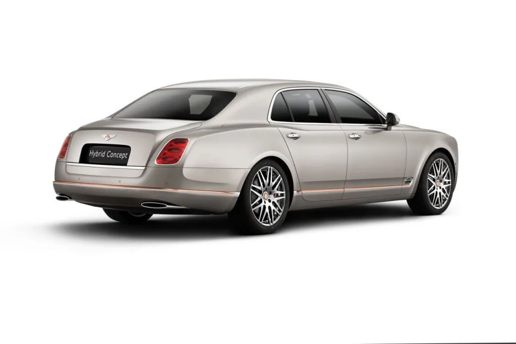 Bentley_Hybrid_Concept_Rear_3qtr_2