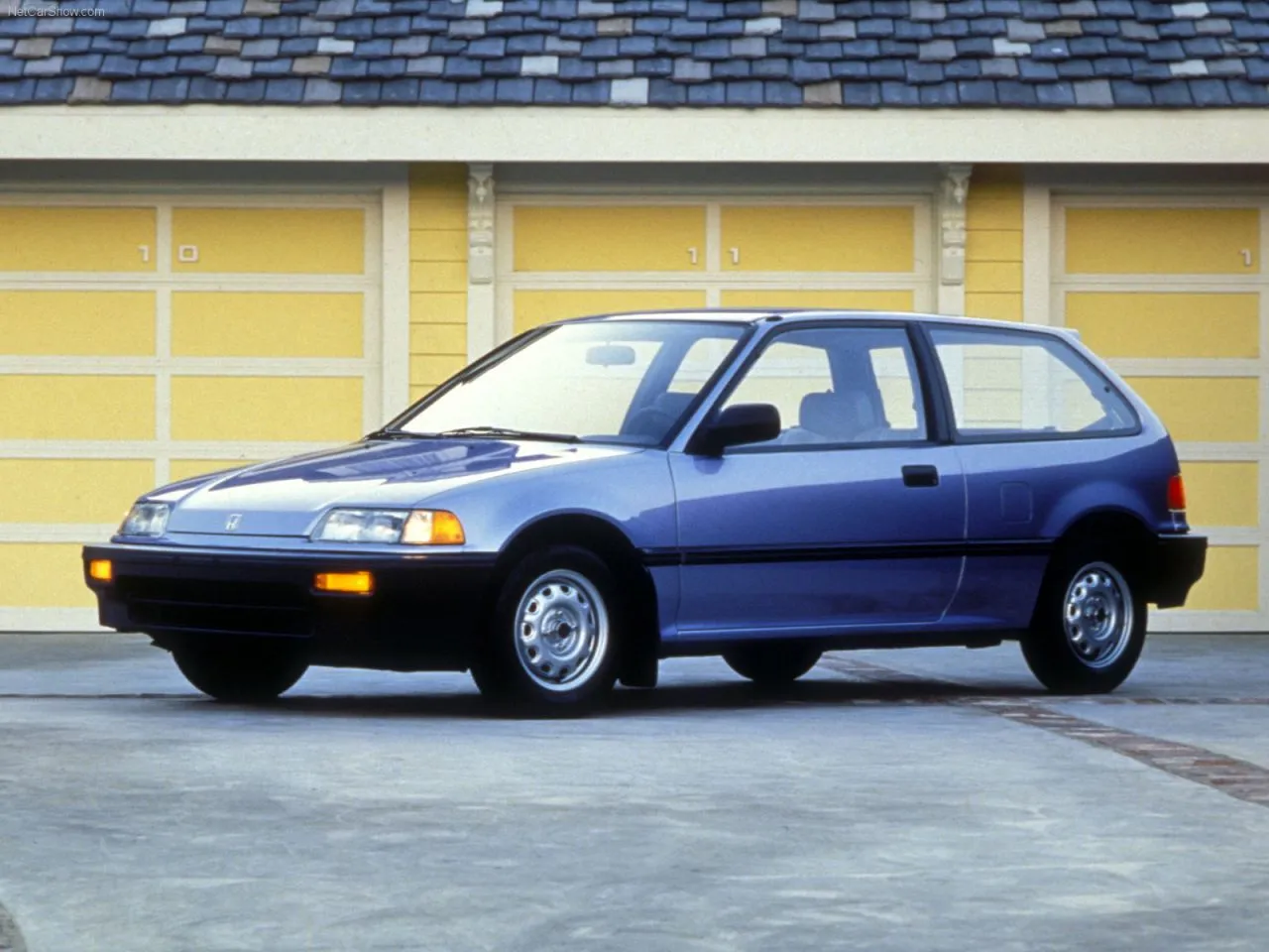 Honda-Civic_Hatchback-1988-wallpaper