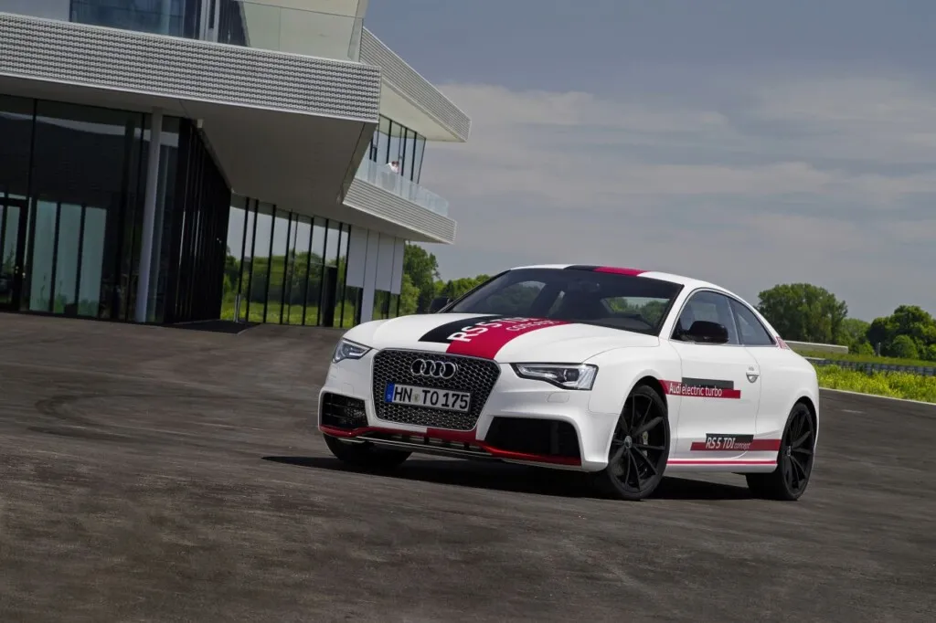 Audi_RS5_TDI_Concept