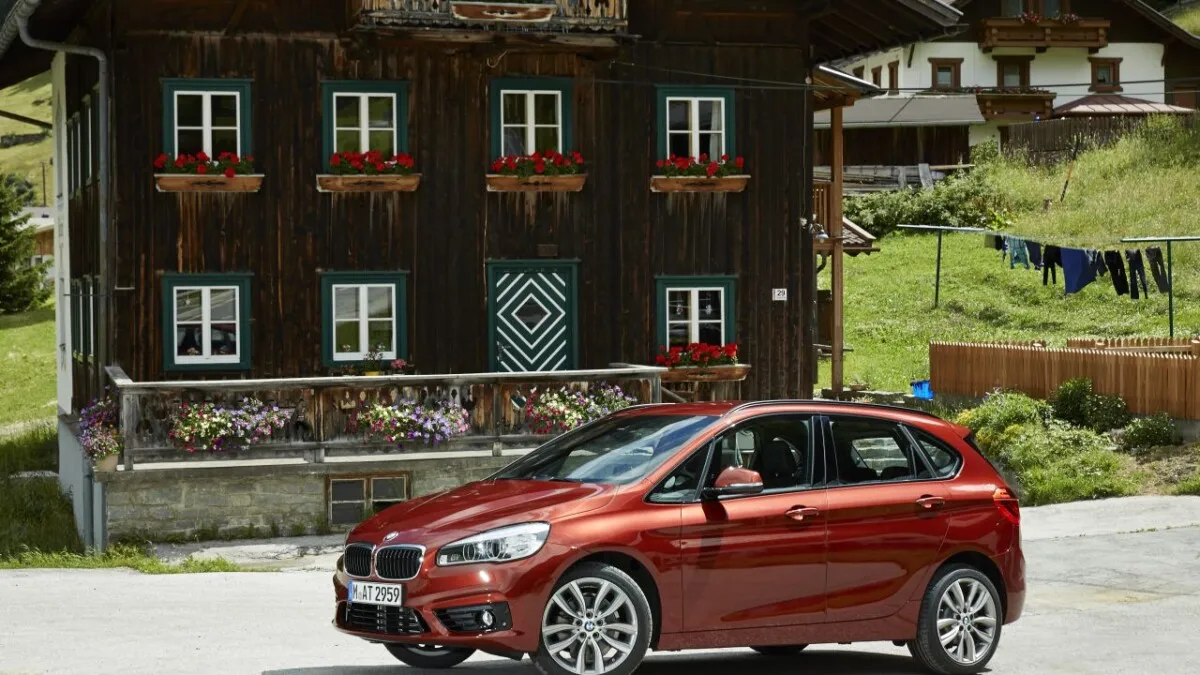BMW 2 Series Active Tourer  (4)
