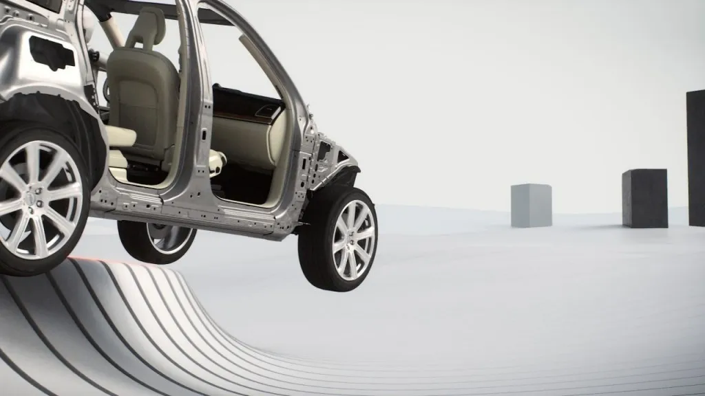 The all-new XC90 features a world-first solution that addresses accidental road departures. The functionality detects what is happening and the front safety belts are tightened to keep the occupants in position. To help prevent spine injuries, an energy-absorbing functionality between the seat and seat frame cushions the vertical forces that can occur when the car encounters a hard landing in the terrain.