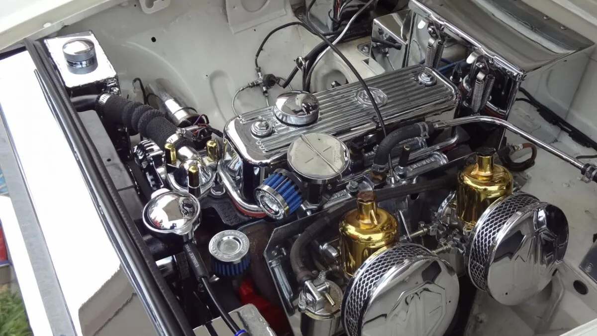 This MG's engine looks more like a work of art...