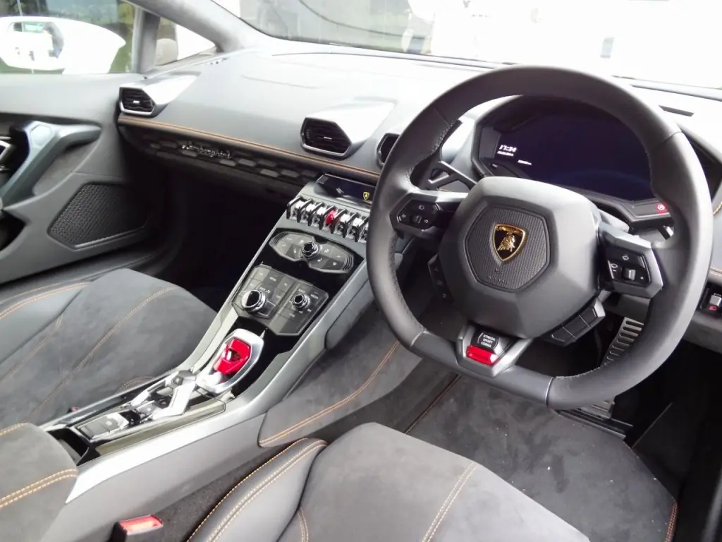 Lamborghini Huracán LP 610-4 (8)