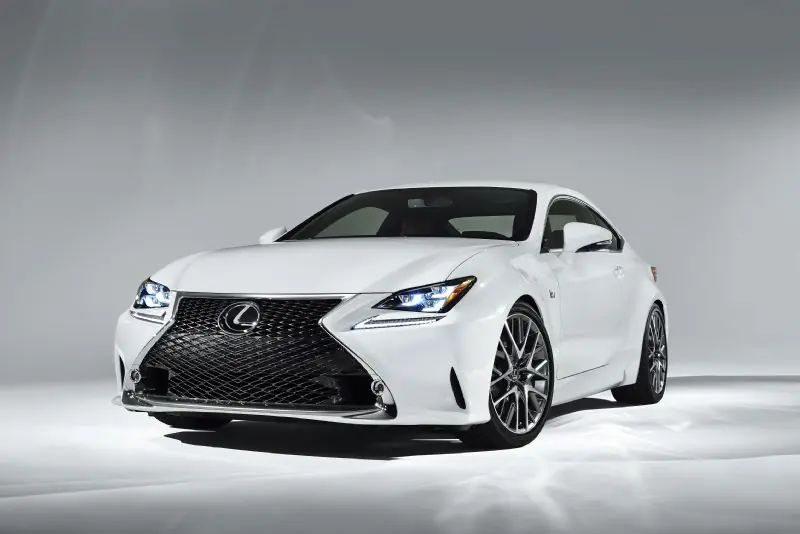 Lexus RC