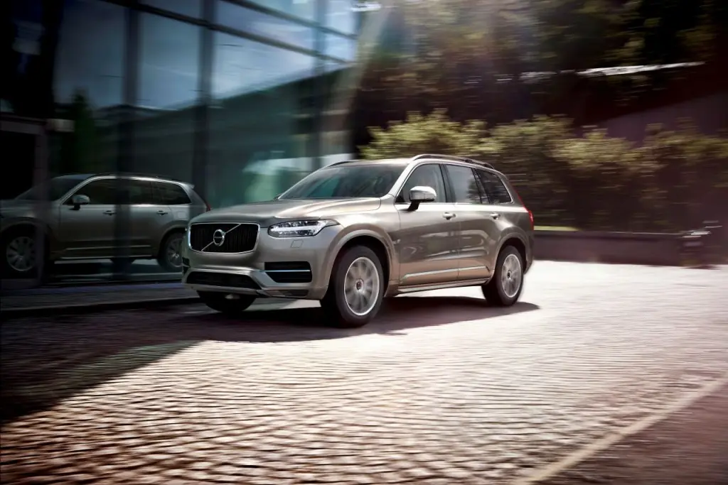 Volvo XC90 (28)