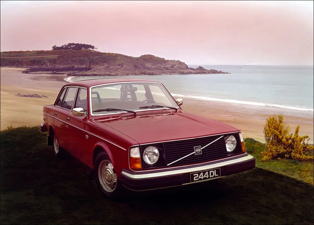 Volvo_240_1