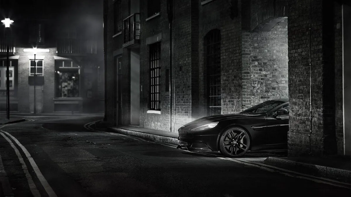 Aston Martin Vanquish Carbon Edition  (11)
