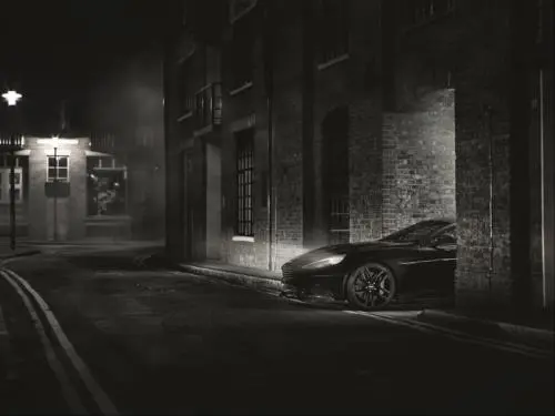 Aston Martin Vanquish Carbon Edition  (8)