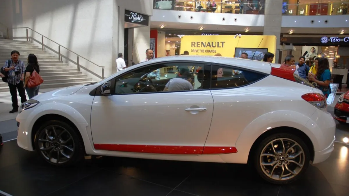 Renault  (3)