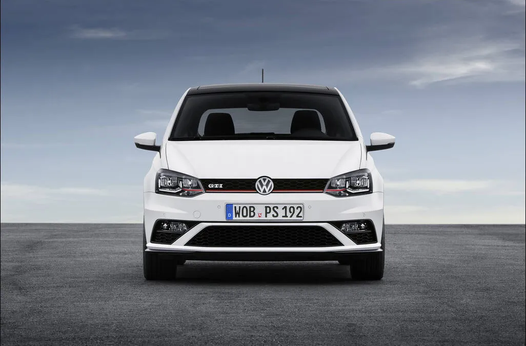 VW_Polo_GTI_2015-11