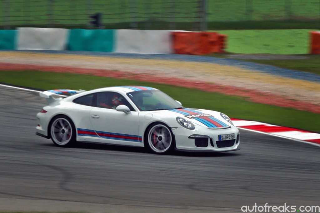 FEATURE: Porsche 911 GT3 Driver Experience 2014 