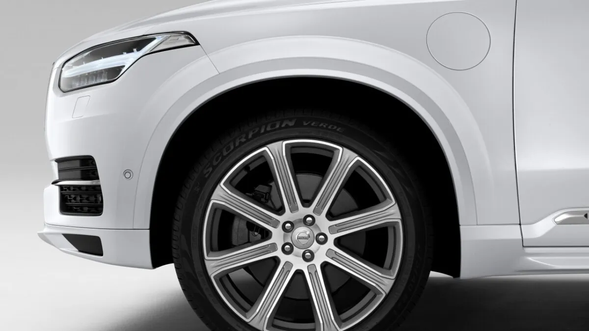 150058_The_all_new_Volvo_XC90_exterior_detail