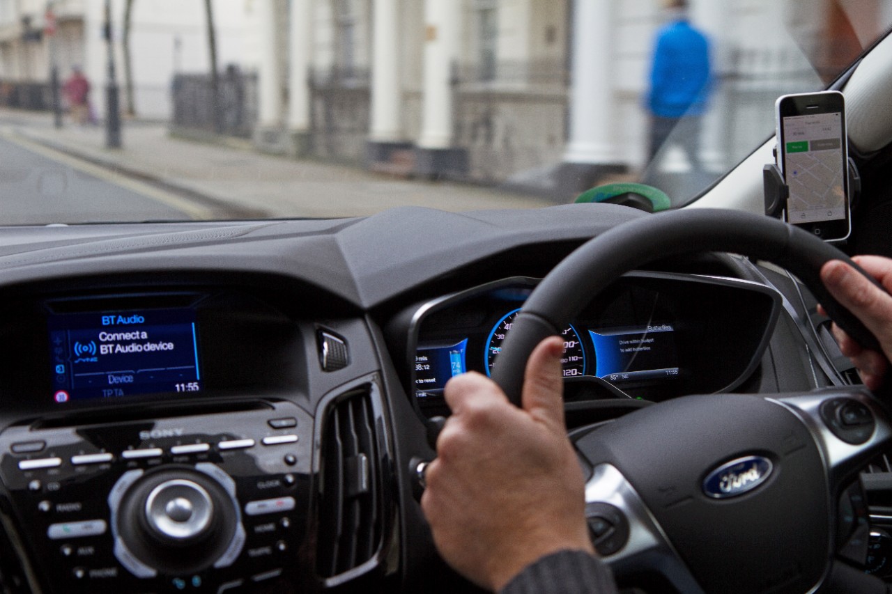 Ford london. Форд скорость и комфорт. Camera Controls Driver Carsharing.