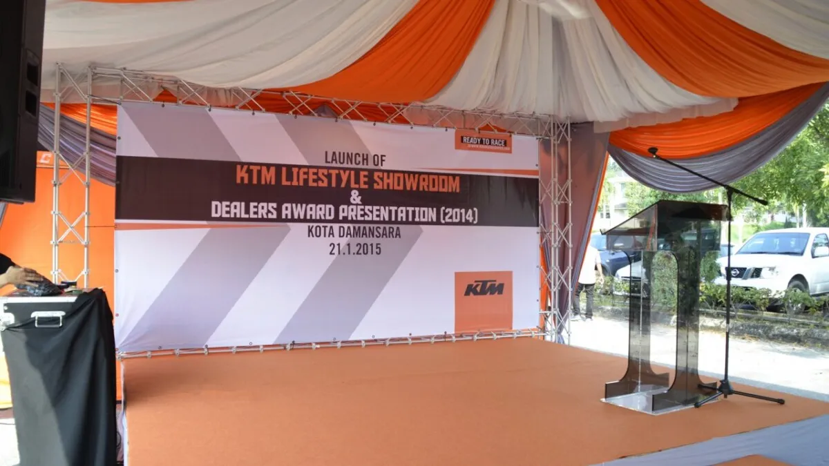 KTM-showroom-launch  (15)