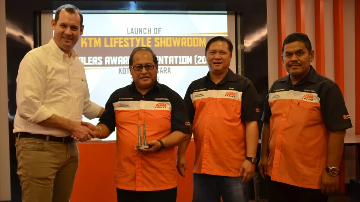 KTM-showroom-launch  (47)