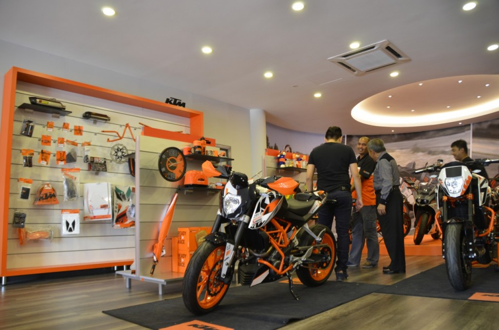 ktm showroom kompally