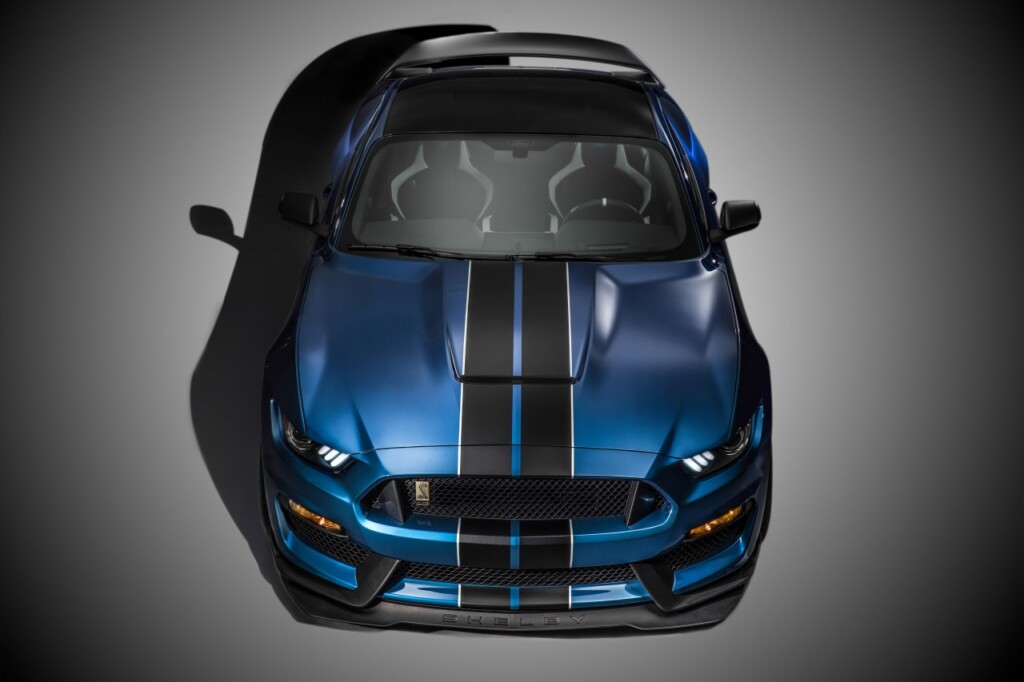 Track-ready Shelby GT350R unveiled in Detroit