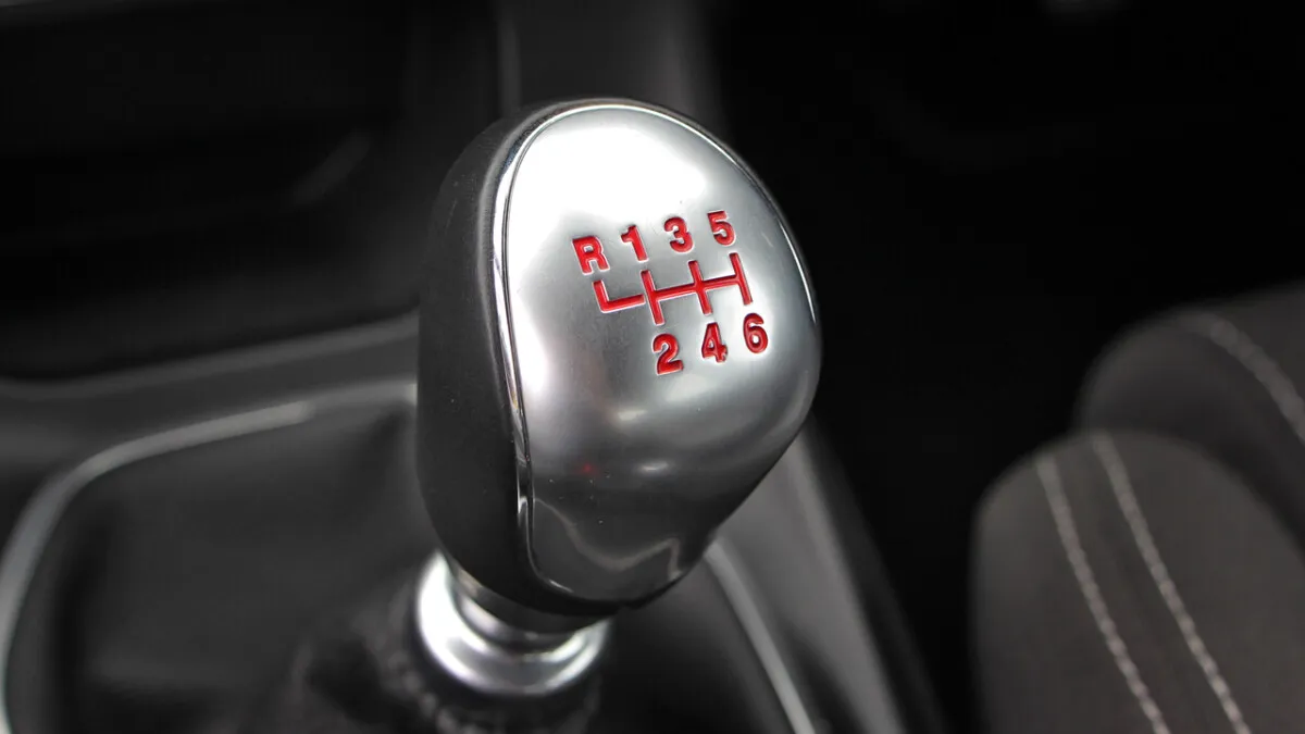 Ford-Fiesta-2015 (12)