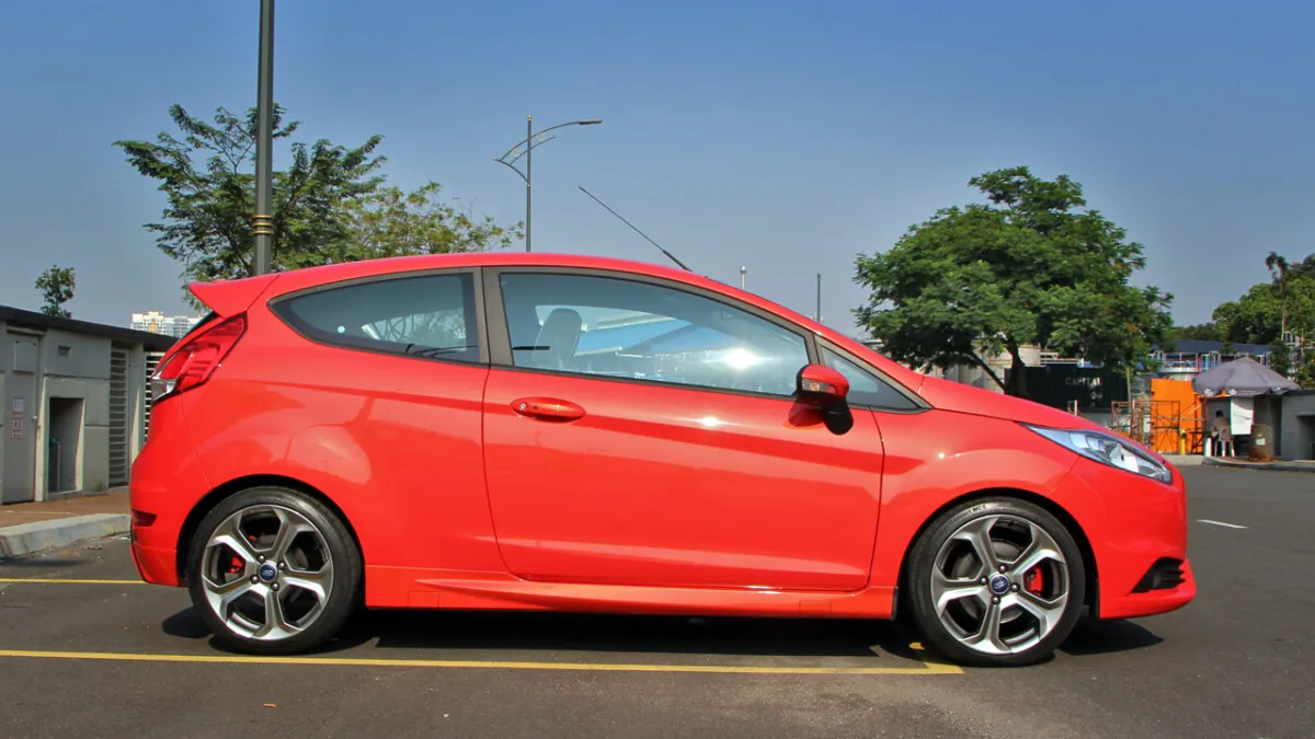 Ford-Fiesta-2015 (3)