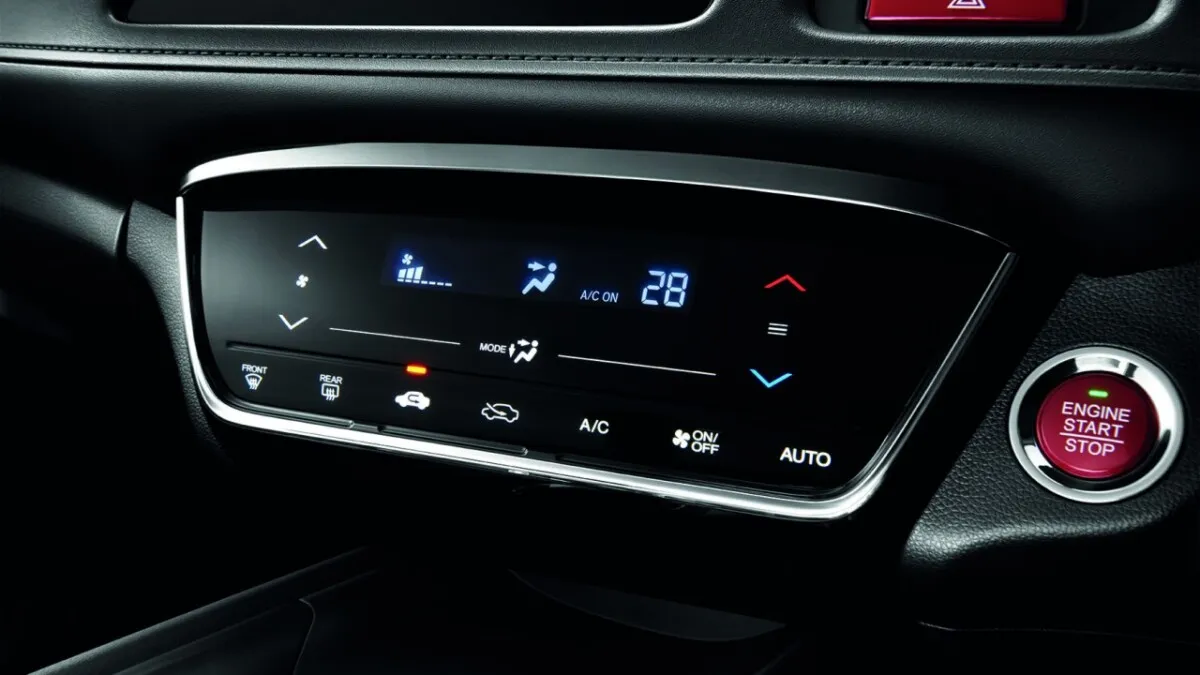 The All-New HR-V_Touch Panel Auto Air Conditioning