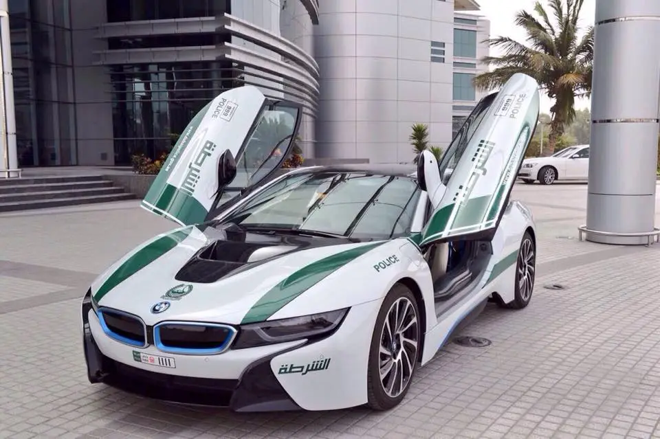 BMW_i8_Dubai_Police_1