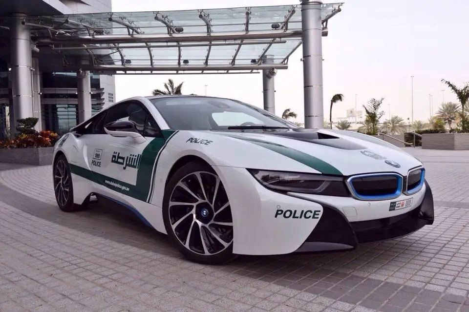 BMW_i8_Dubai_Police_3
