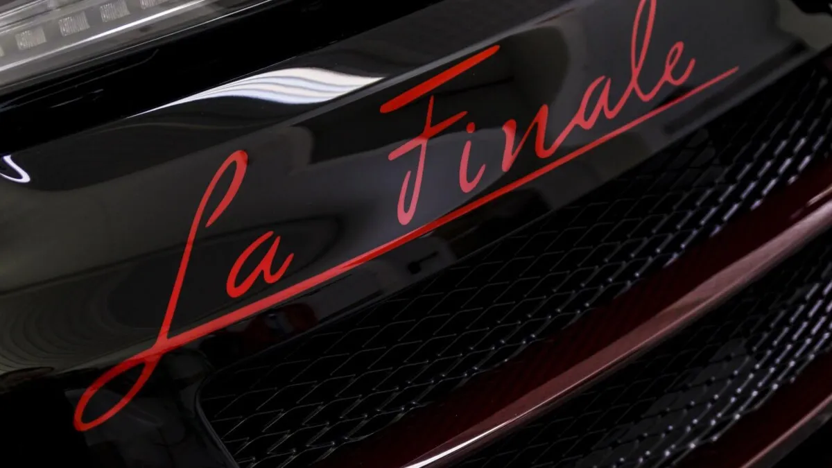 Bugatti Veyron Grand Sport Vitesse La Finale (18)