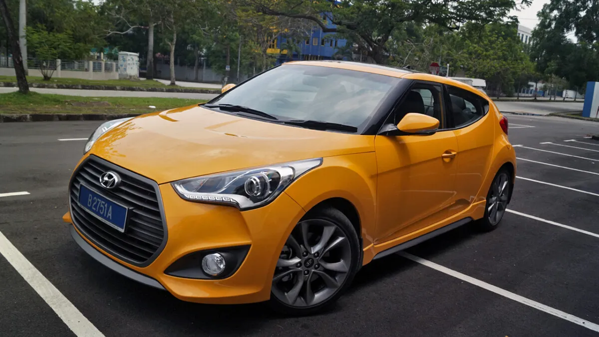 Hyundai_Veloster_Turbo_Test_Drive_Preview (10)