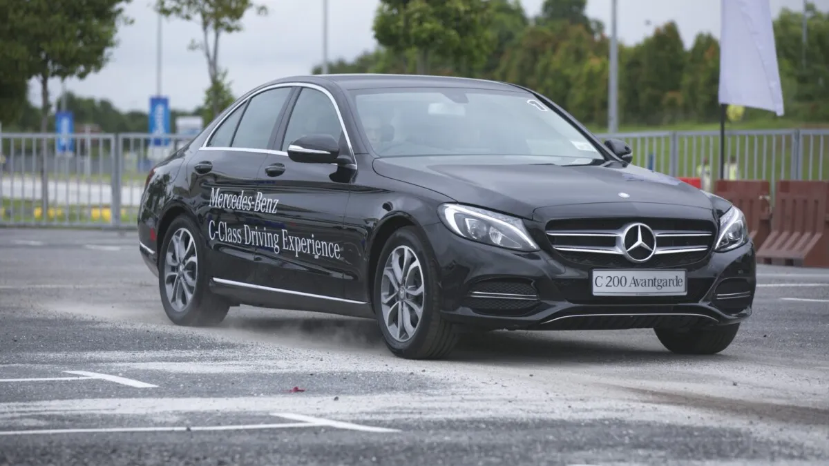 The New C-Class Driving Experience (1)