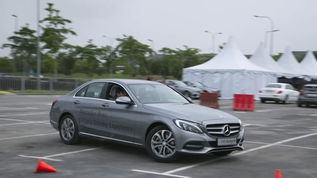 The New C-Class Driving Experience (11)