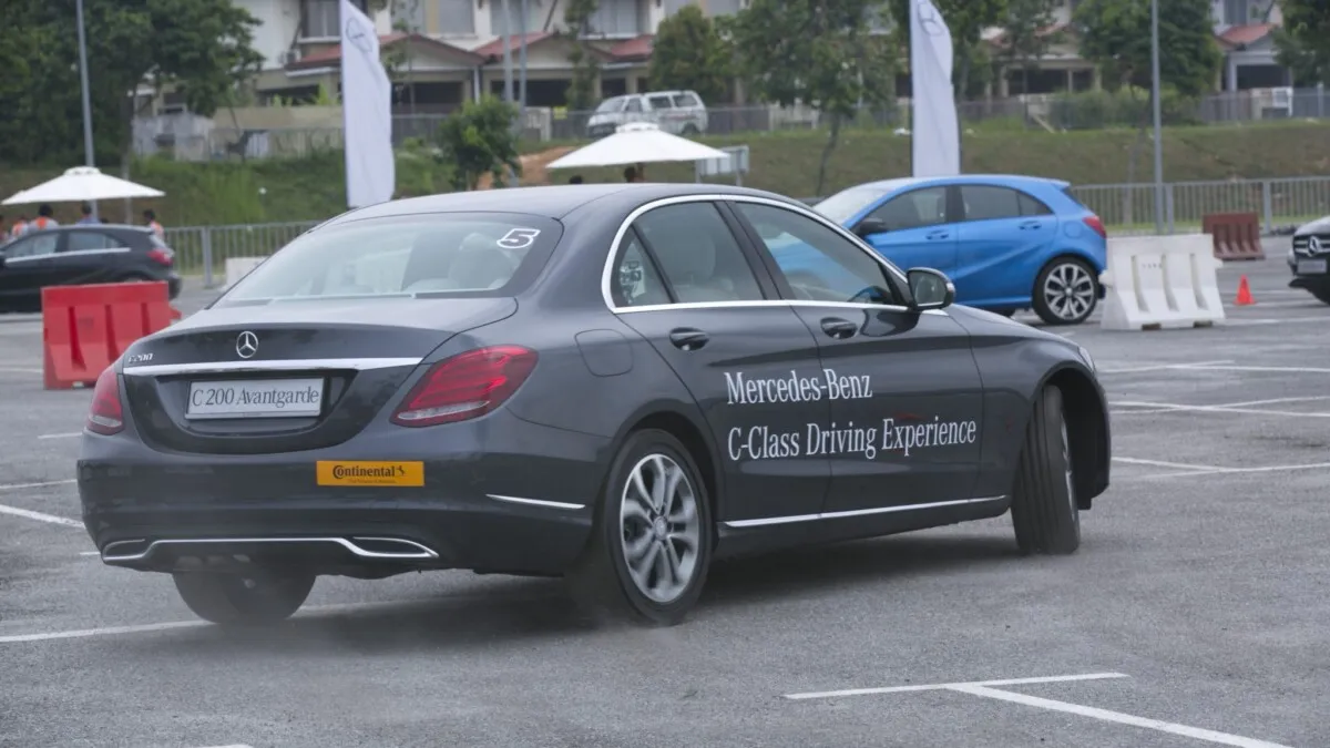 The New C-Class Driving Experience (9)