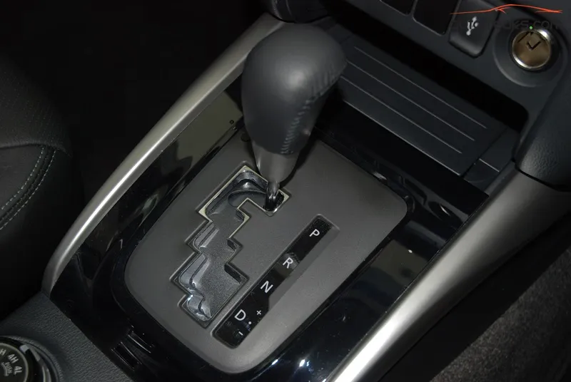 2015 Mitsubishi Triton VGT (9)
