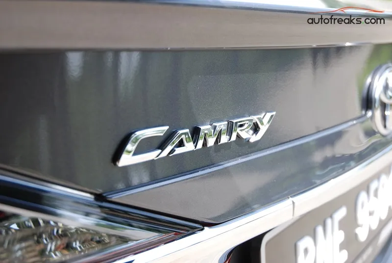 2015 Toyota Camry - 6