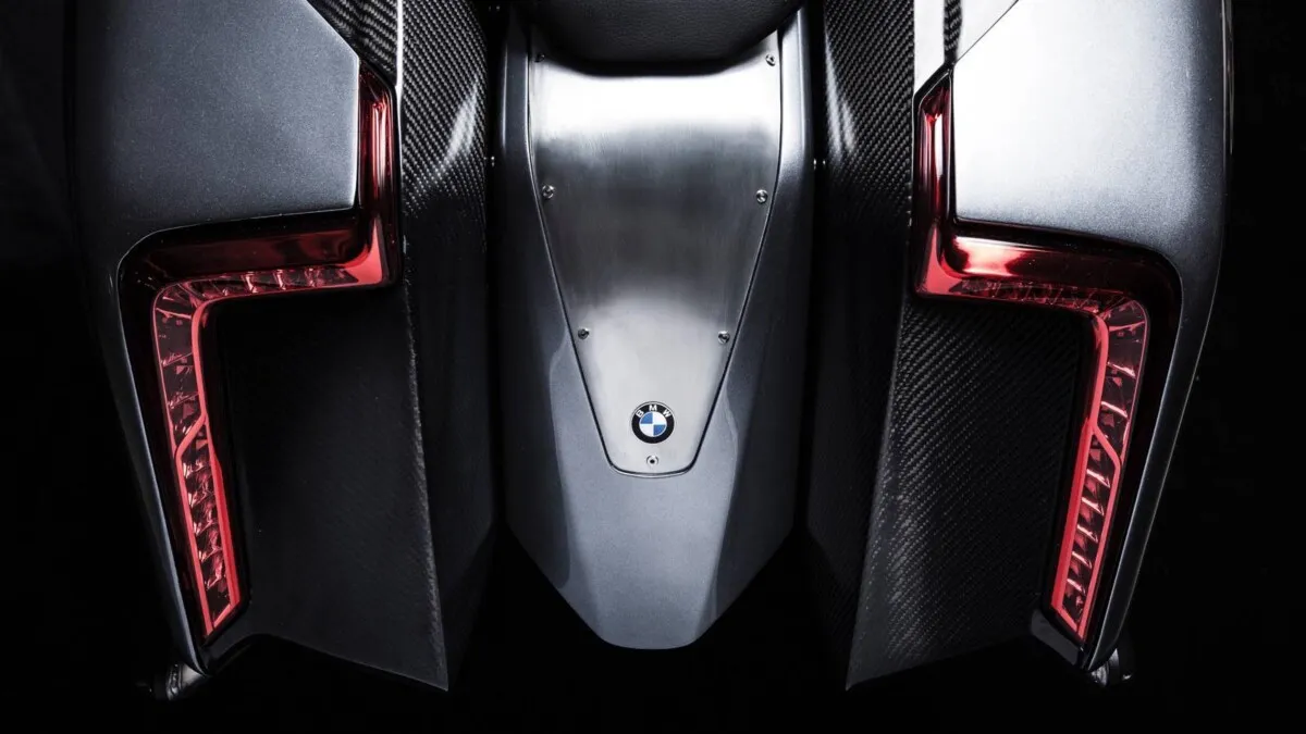 BMW_Motorrad_Concept_101-02
