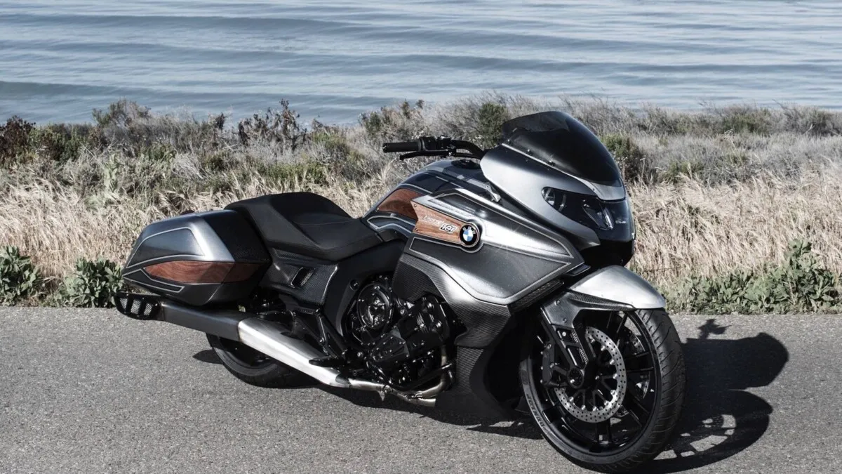 BMW_Motorrad_Concept_101-11