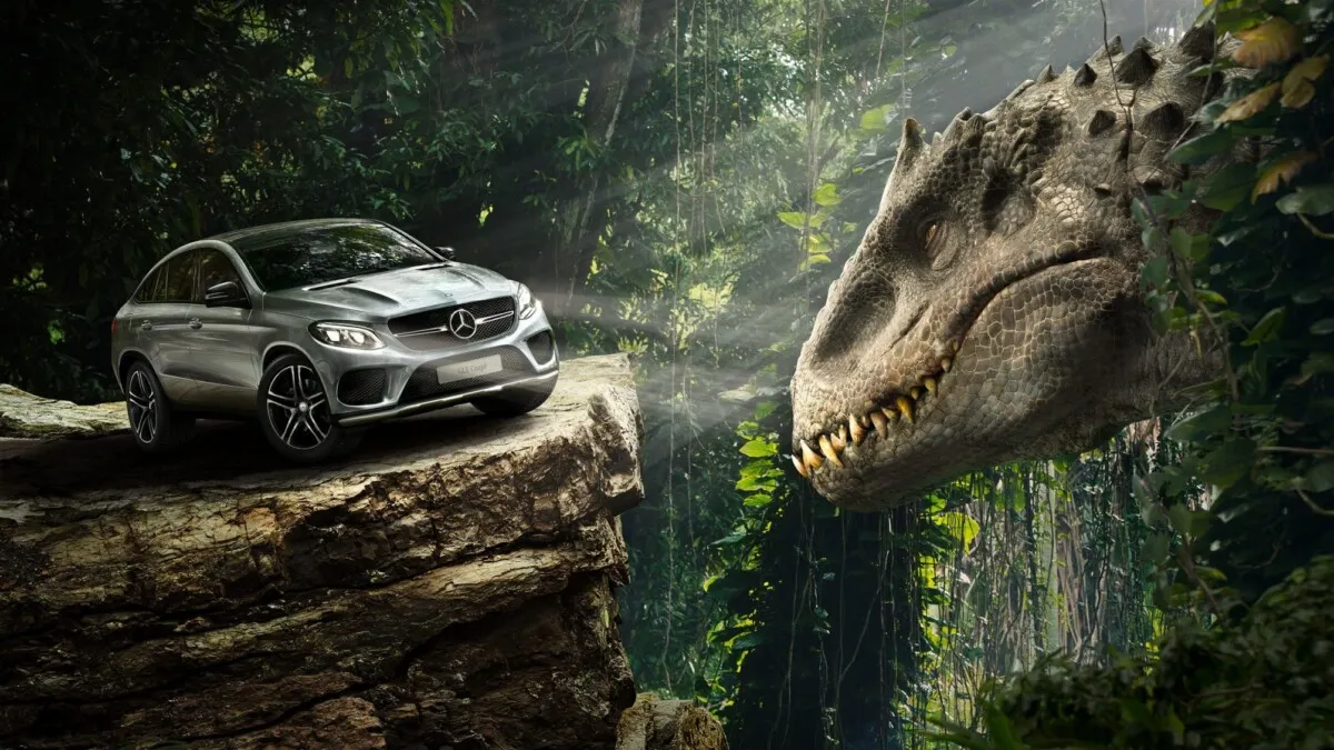 Mercedes-Benz in Jurassic World (2)