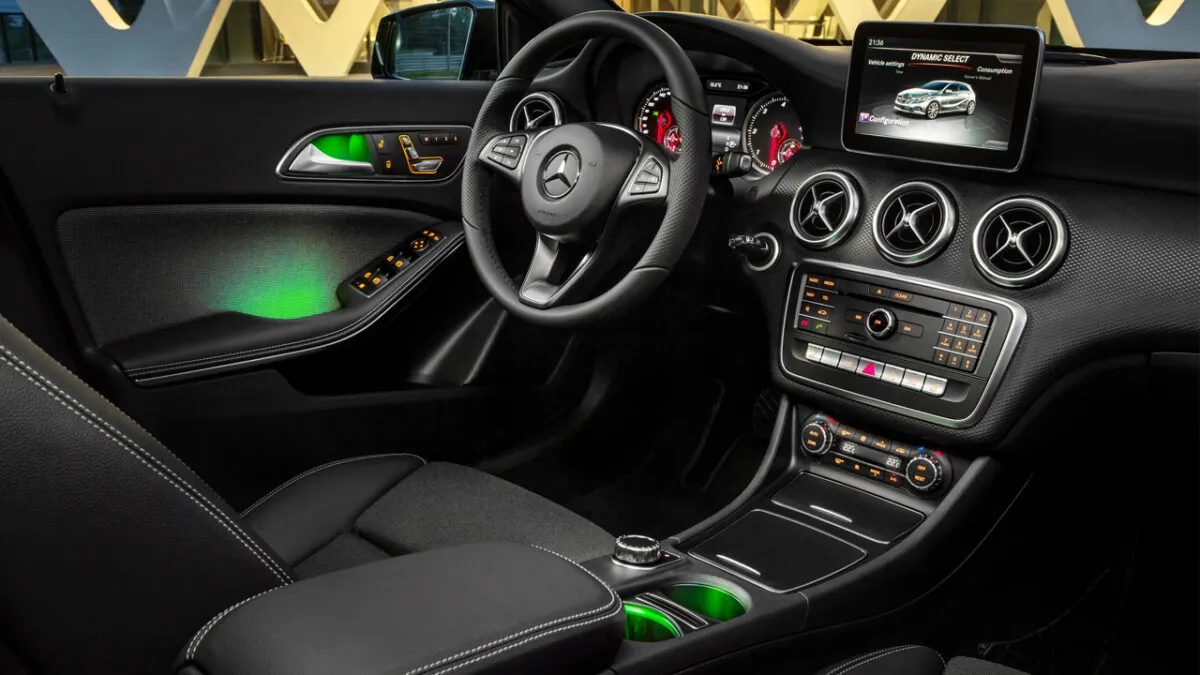 Mercedes-Benz_A-Class-FL_Interior_2