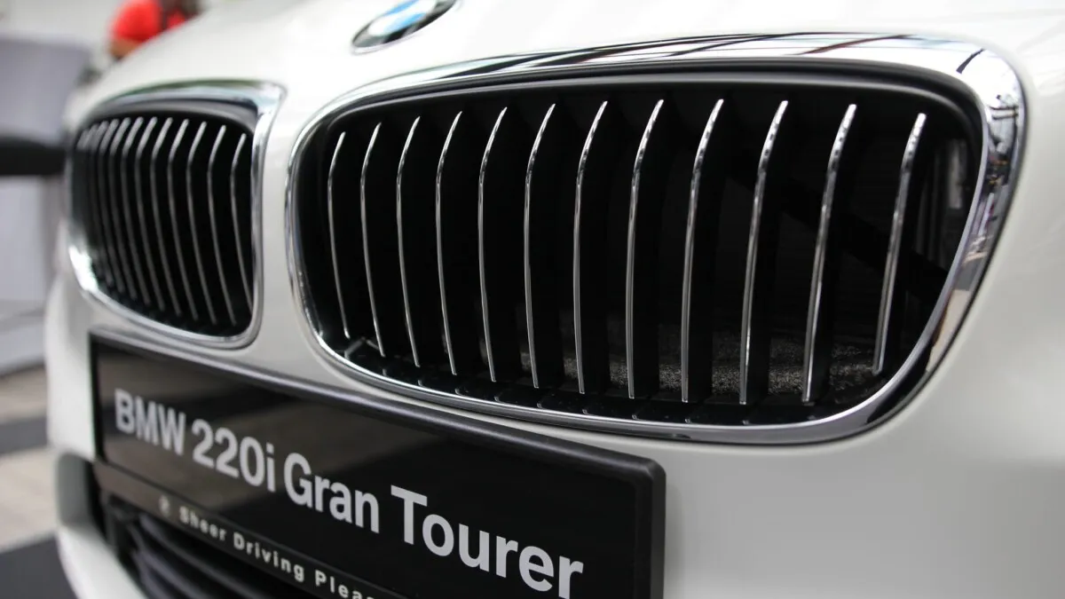 The All-New BMW 220i Gran Tourer (14)
