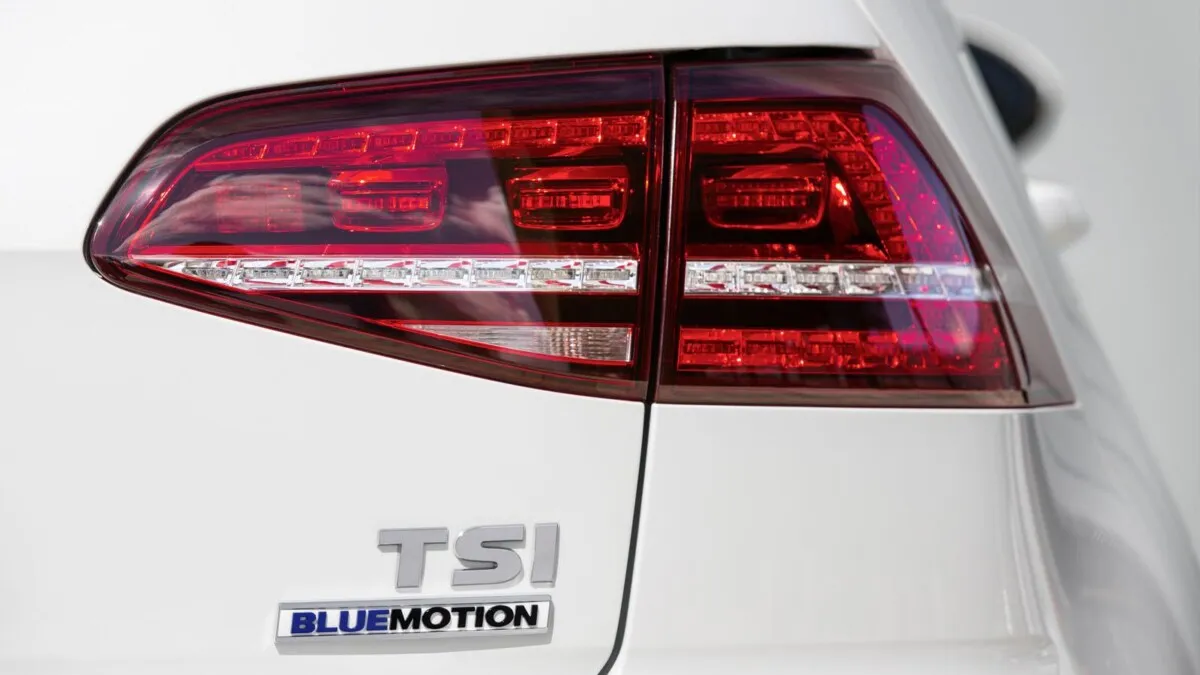 VW 1.0 Golf TSI BlueMotion (12)