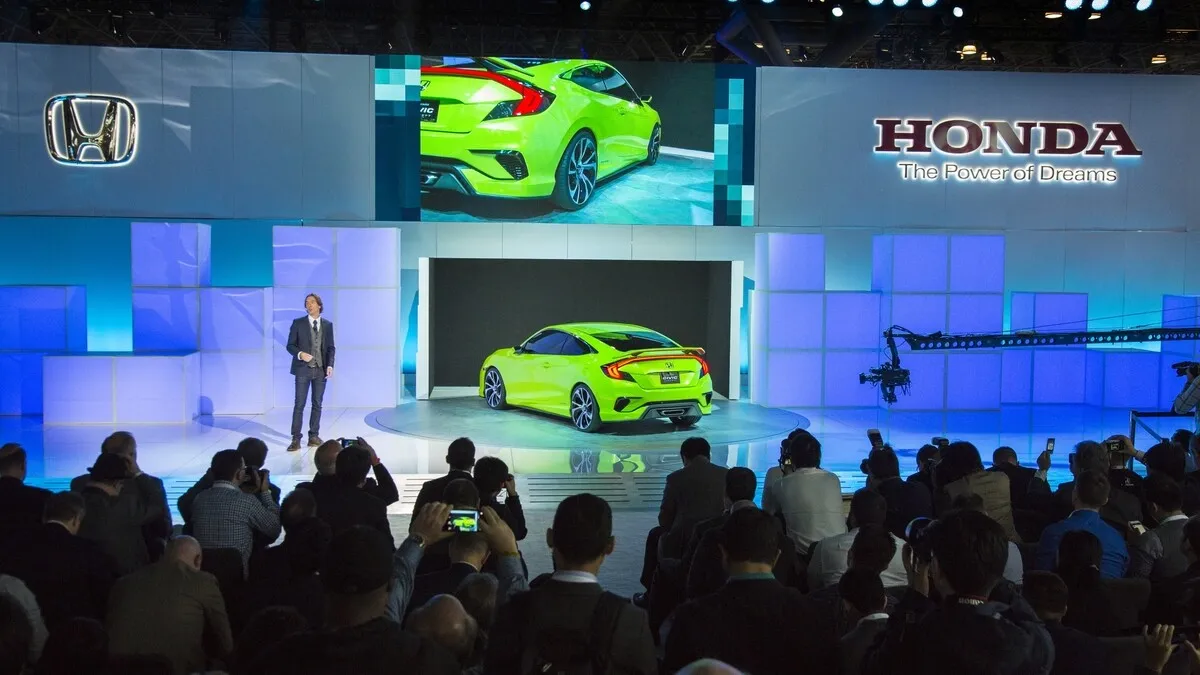 Guy Melville-Brown introduces the 2016 Civic Coupe Concept