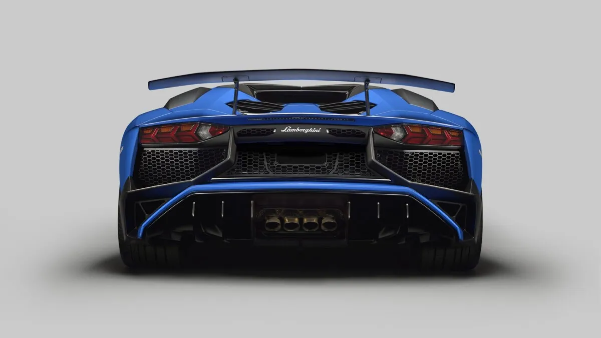 Lamborghini_Aventador_SV_Roadster_8