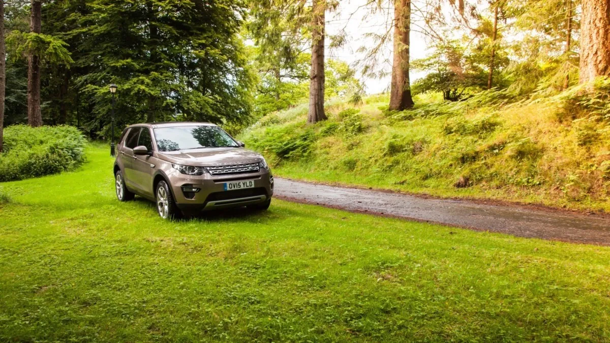 LandRover_Discovery_Sport-028