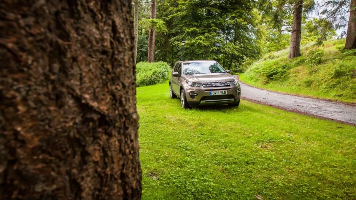 LandRover_Discovery_Sport-030